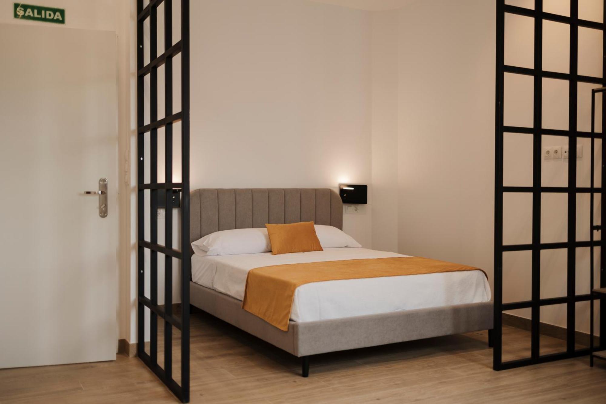 Paloma Suites Utrera Exteriör bild
