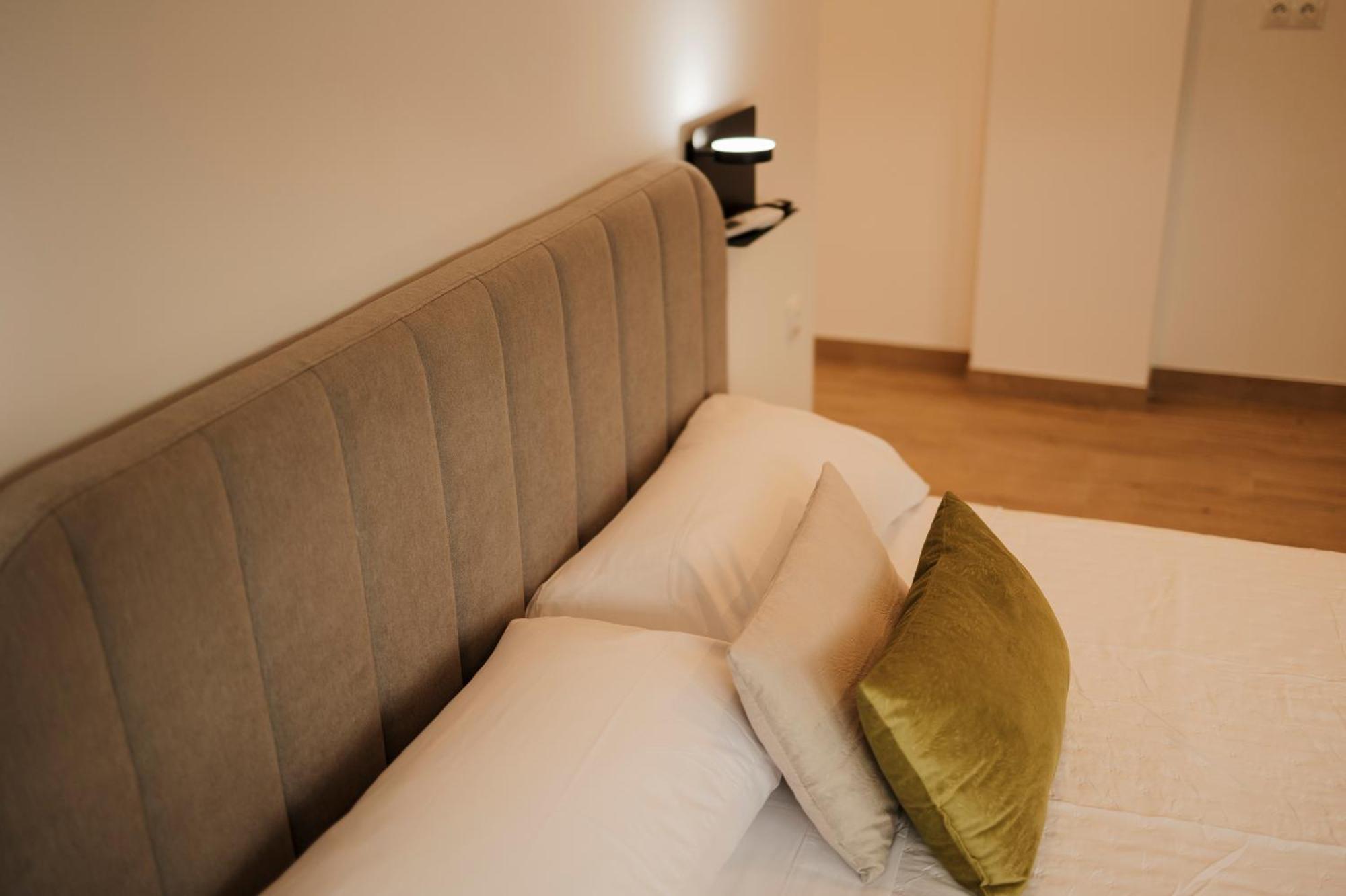 Paloma Suites Utrera Exteriör bild